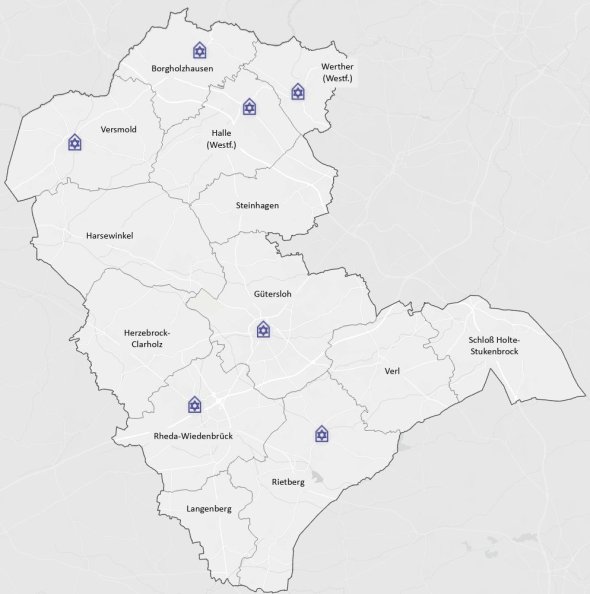 Karte des Kreis Gütersloh mit Markierung der sieben ehemaligen Synagogen.